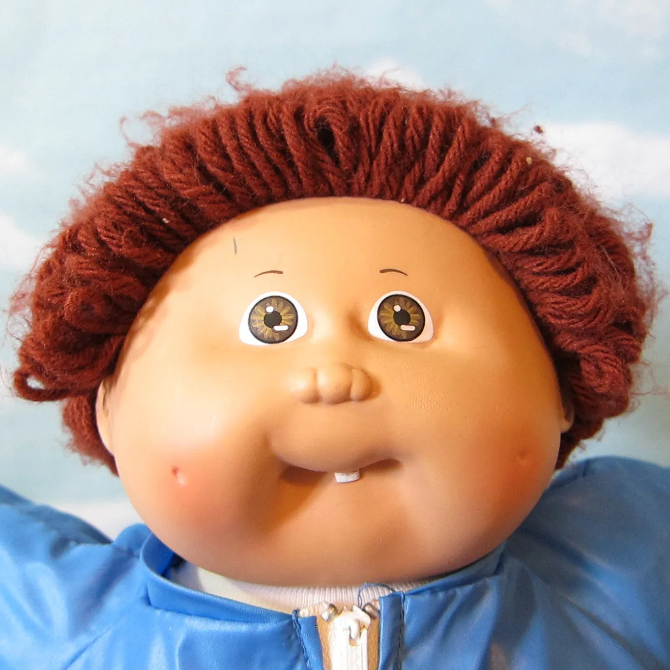 Cabbage Patch Kids Doll - Boy, Golden Brown Hair, Brown Eyes, Tooth - French Tag